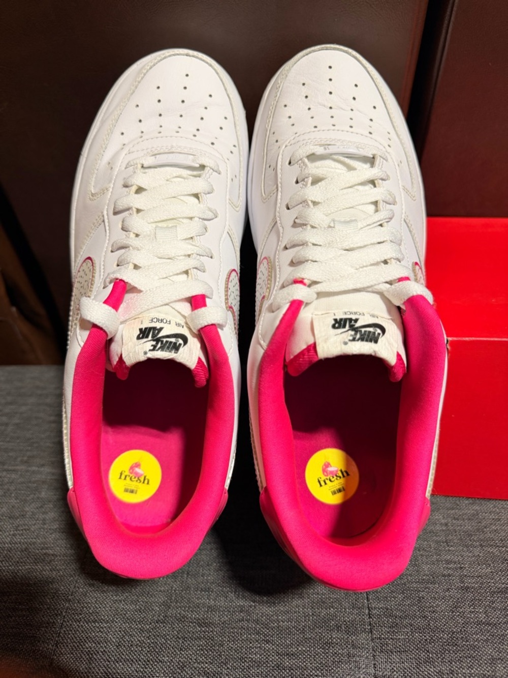 Nike White & Hot Pink Women's Low-Top Sneakers - Picture 9 of 12